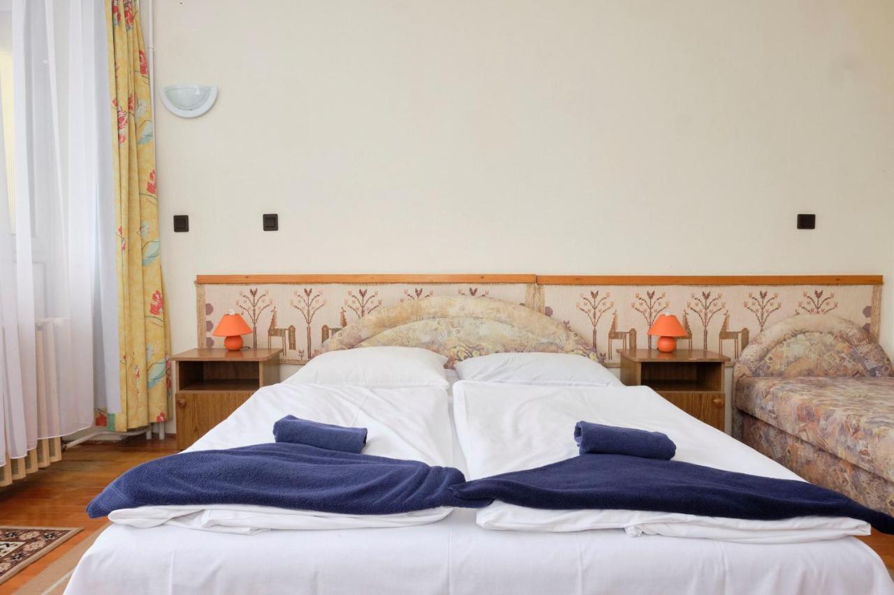 Hotel Lido Retro Balaton Vonyarcvashegy Esterno foto
