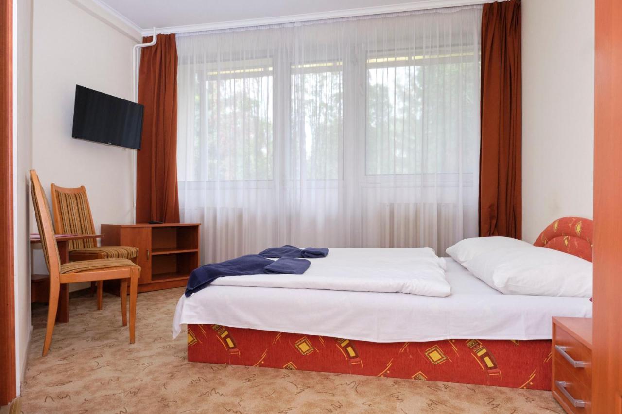 Hotel Lido Retro Balaton Vonyarcvashegy Esterno foto